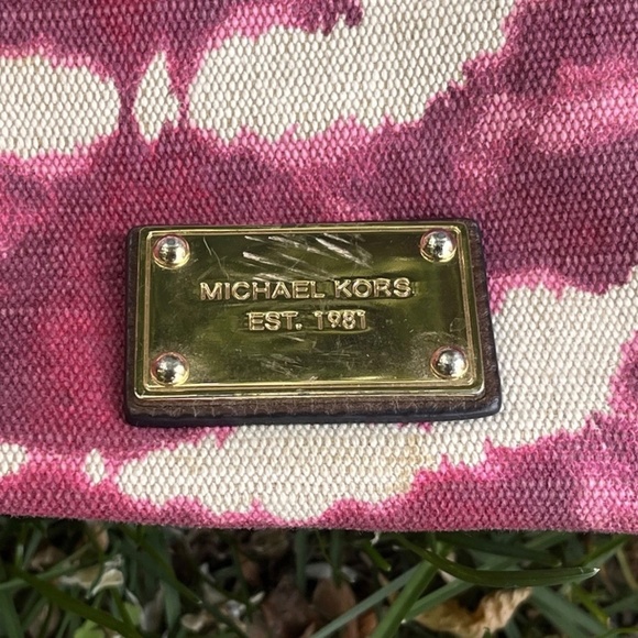 Michael Kors Pink & White Beach Bag Purse Shoulder Bag Rope Tye Dye - Picture 3 of 7